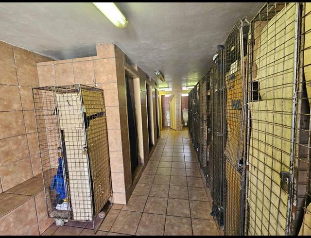 5,500M² WAREHOUSE FOR SALE IN ALBERTON NORTH